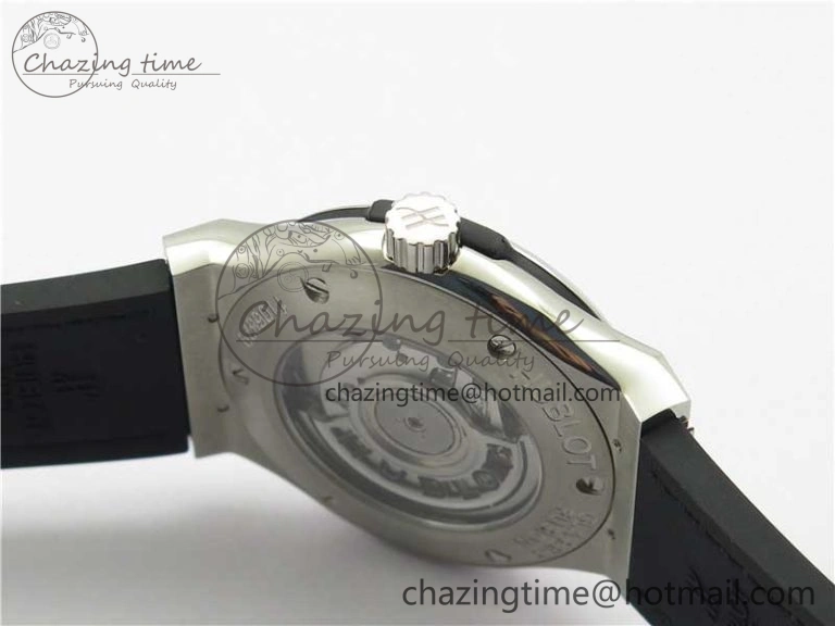 Classic Fusion 42mm SS WWF 1:1 Best Edition Black Dial On Gummy Strap Asian HB1112