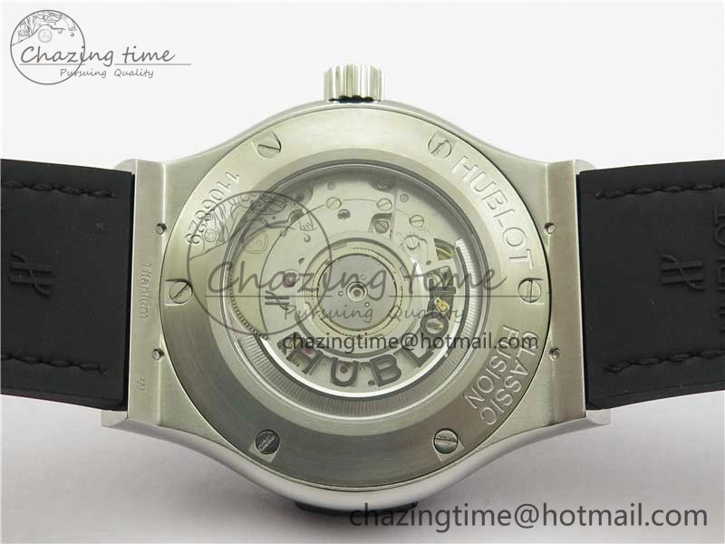 Classic Fusion 42mm SS WWF 1:1 Best Edition Black Dial On Gummy Strap Asian HB1112