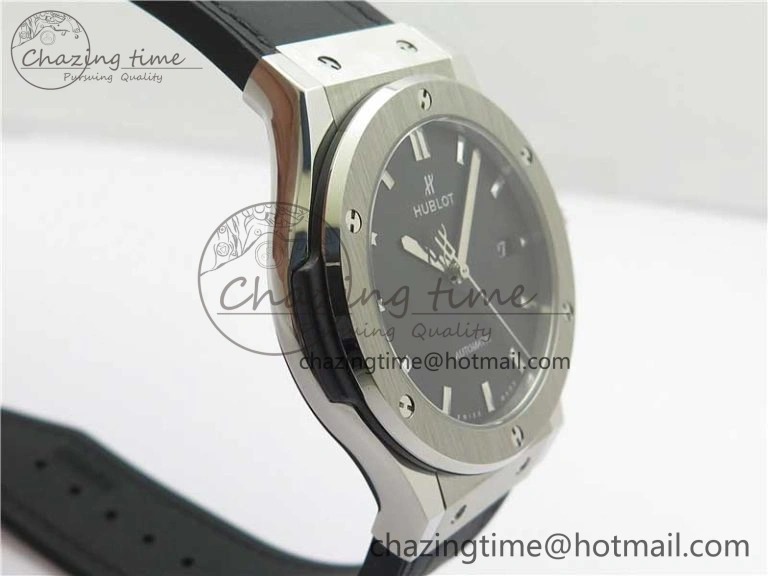 Classic Fusion 42mm SS WWF 1:1 Best Edition Black Dial On Gummy Strap Asian HB1112