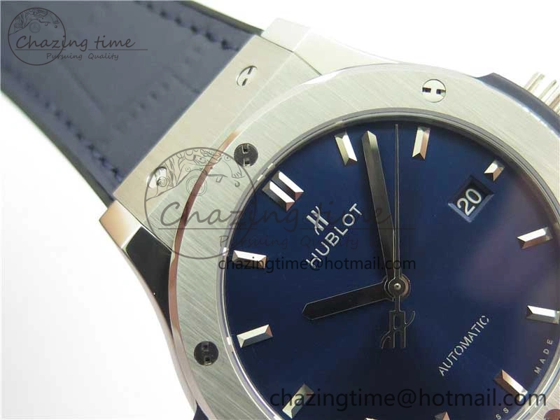 Classic Fusion 42mm SS WWF 1:1 Best Edition Blue Dial On Gummy Strap Asian HB1112