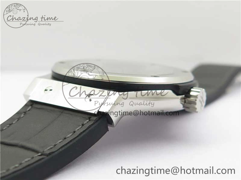 Classic Fusion 42mm SS WWF 1:1 Best Edition Gray Dial On Gummy Strap Asian HB1112