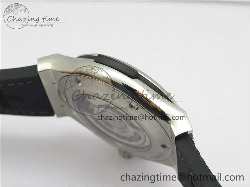 Classic Fusion 42mm SS WWF 1:1 Best Edition Gray Dial On Gummy Strap Asian HB1112