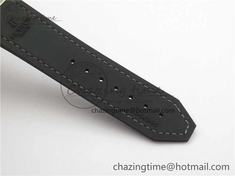 Classic Fusion 42mm SS WWF 1:1 Best Edition Gray Dial On Gummy Strap Asian HB1112