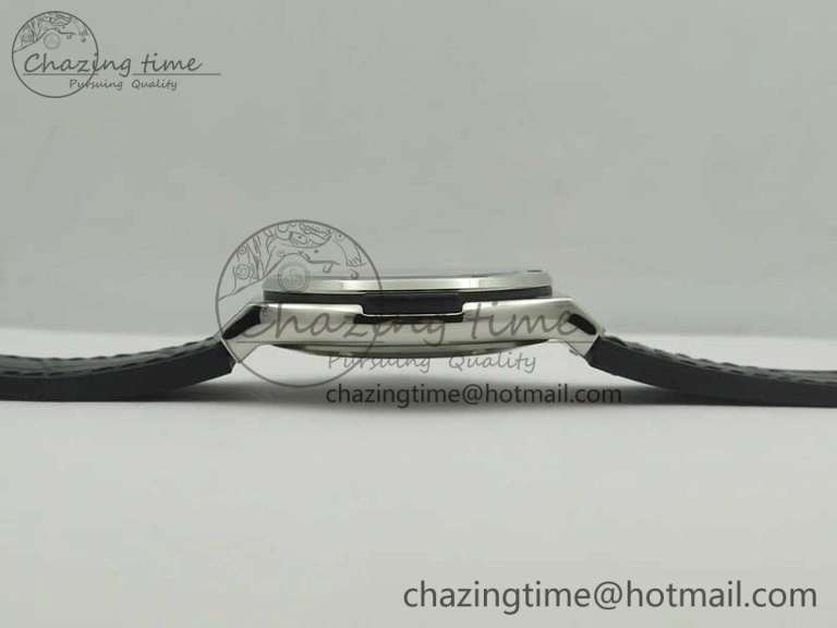 Classic Fusion 42mm Titanium F16 Factory 1:1 Best Edition Black Dial On Gummy Strap A2892