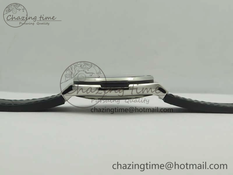 Classic Fusion 42mm Titanium F16 Factory 1:1 Best Edition Black Dial On Gummy Strap A2892