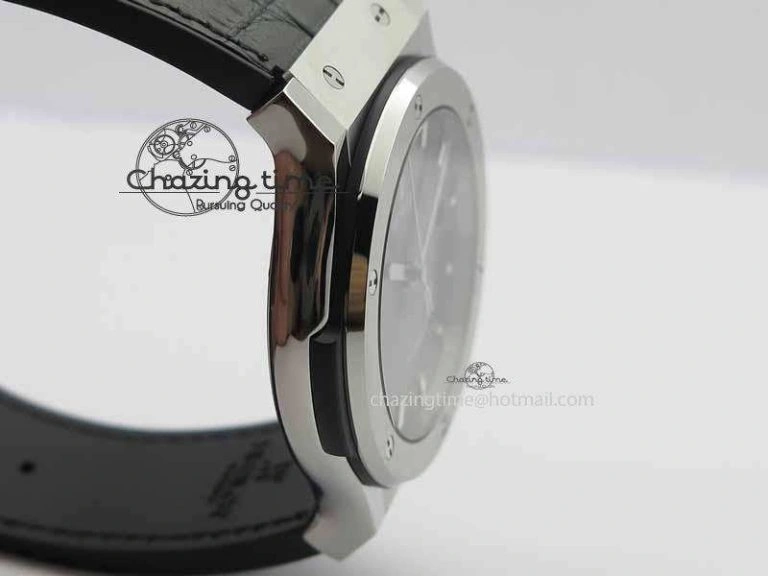 Classic Fusion 42mm Titanium JJF 1:1 Best Edition Gray Dial On Gummy Strap A2892 V2