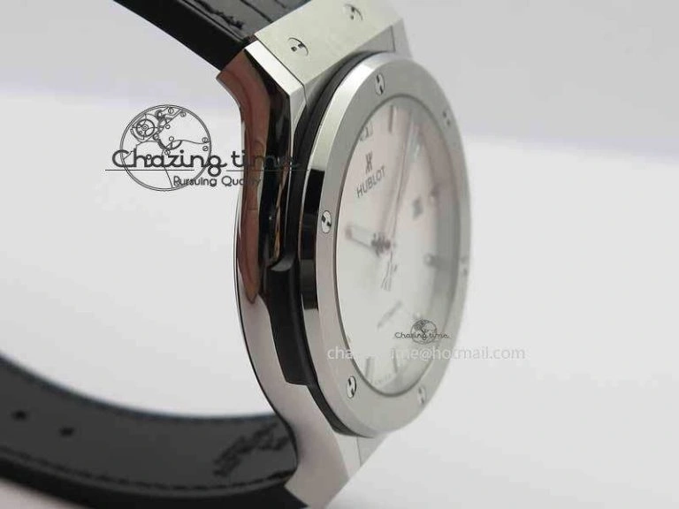 Classic Fusion 42mm Titanium JJF 1:1 Best Edition White Dial On Gummy Strap A2892