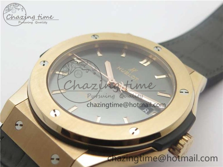 Classic Fusion 45mm RG WWF 1:1 Best Edition Gray Dial on Gray Gummy Strap A2892