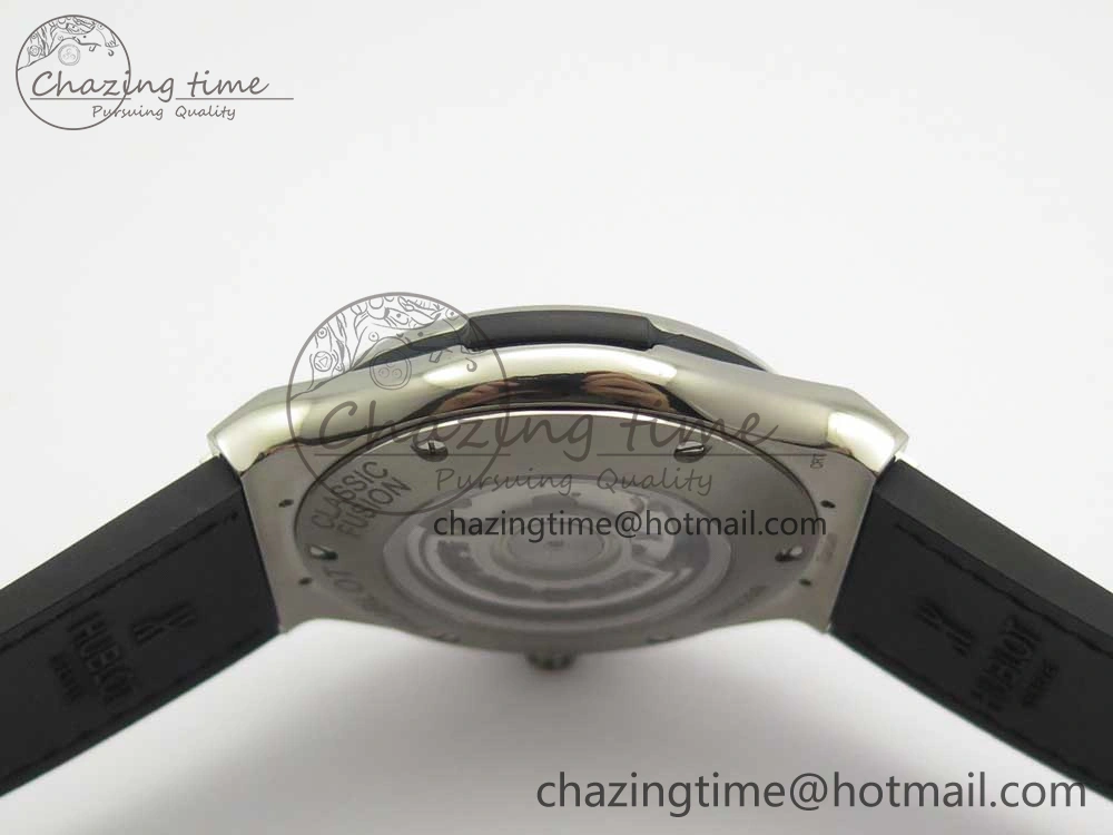 Classic Fusion 45mm Titanium WWF 1:1 V2 Best Edition Black Dial On Black Gummy Strap Asian HB1112