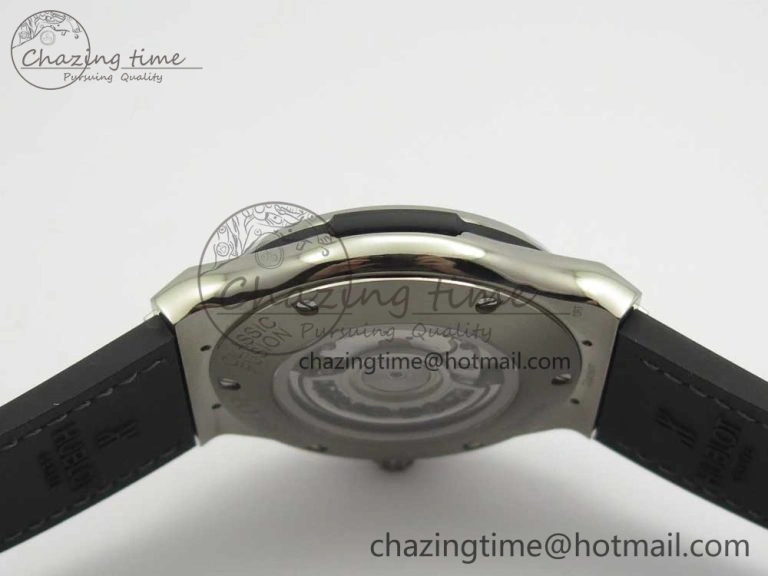 Classic Fusion 45mm Titanium WWF 1:1 V2 Best Edition Gray Dial On Gray Gummy Strap Asian HB1112