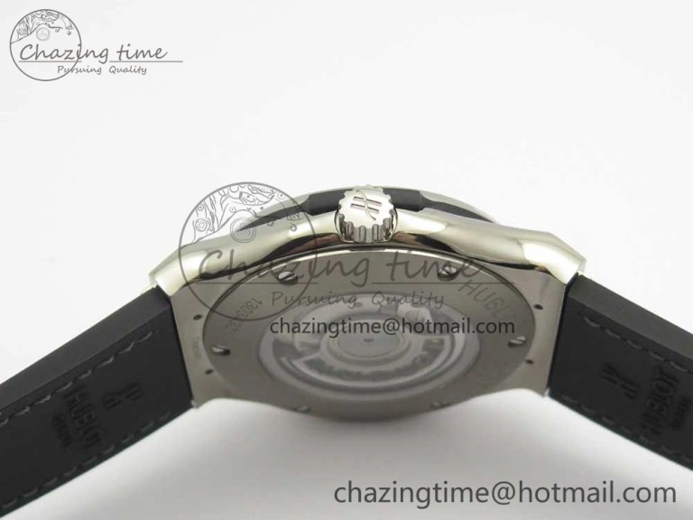 Classic Fusion 45mm Titanium WWF 1:1 V2 Best Edition Gray Dial On Gray Gummy Strap Asian HB1112
