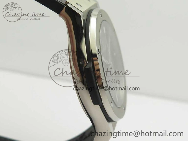 Classic Fusion 45mm Titanium WWF 1:1 V2 Best Edition Gray Dial On Gray Gummy Strap Asian HB1112