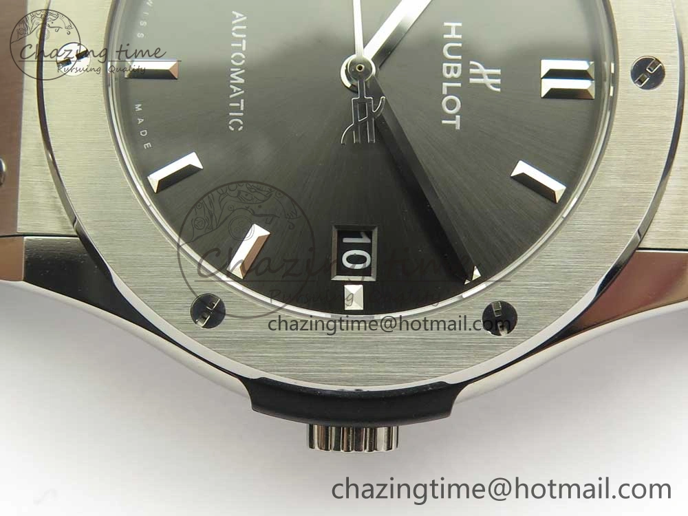 Classic Fusion 45mm Titanium WWF 1:1 V2 Best Edition Gray Dial On Gray Gummy Strap Asian HB1112