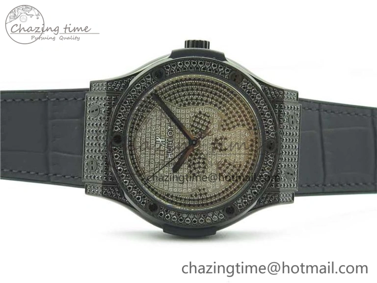 Classic Fusion Automatic  DLC Diamonds Case WWF Best Edition Diamonds Skull Dial on Black Gummy Strap HB1112