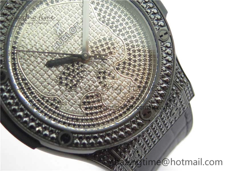 Classic Fusion Automatic  DLC Diamonds Case WWF Best Edition Diamonds Skull Dial on Black Gummy Strap HB1112