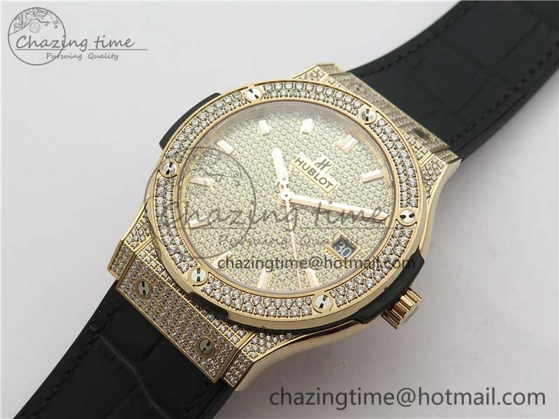 Classic Fusion Automatic  RG Diamonds Case WWF Best Edition Diamonds Paved Dial on Black Gummy Strap HB1112