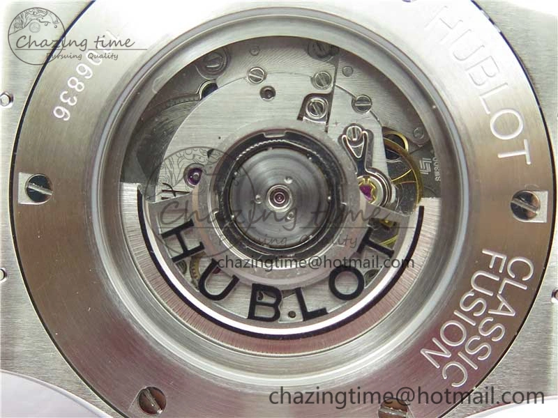 Classic Fusion Automatic  SS Diamonds Case WWF Best Edition Diamonds Paved Dial on Black Gummy Strap HB1112