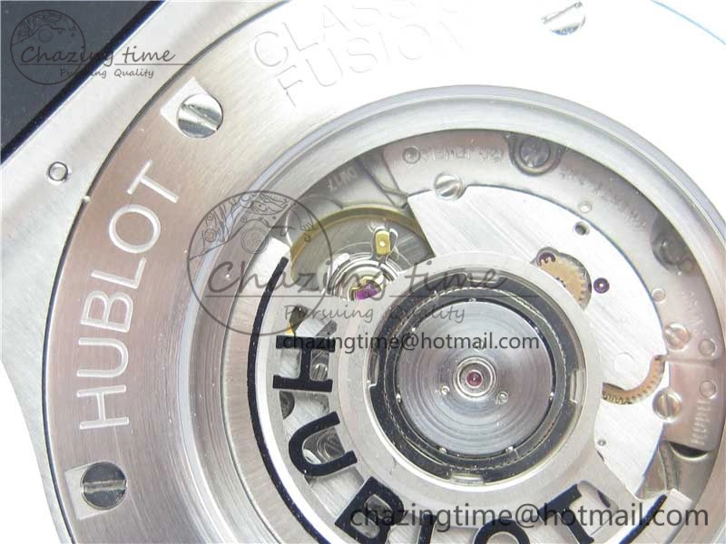 Classic Fusion Automatic SS WWF Best Edition Diamonds Case Diamonds Skull Dial on Black Leather Strap HB1112