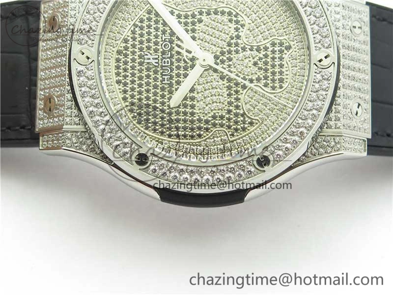 Classic Fusion Automatic SS WWF Best Edition Diamonds Case Diamonds Skull Dial on Black Leather Strap HB1112