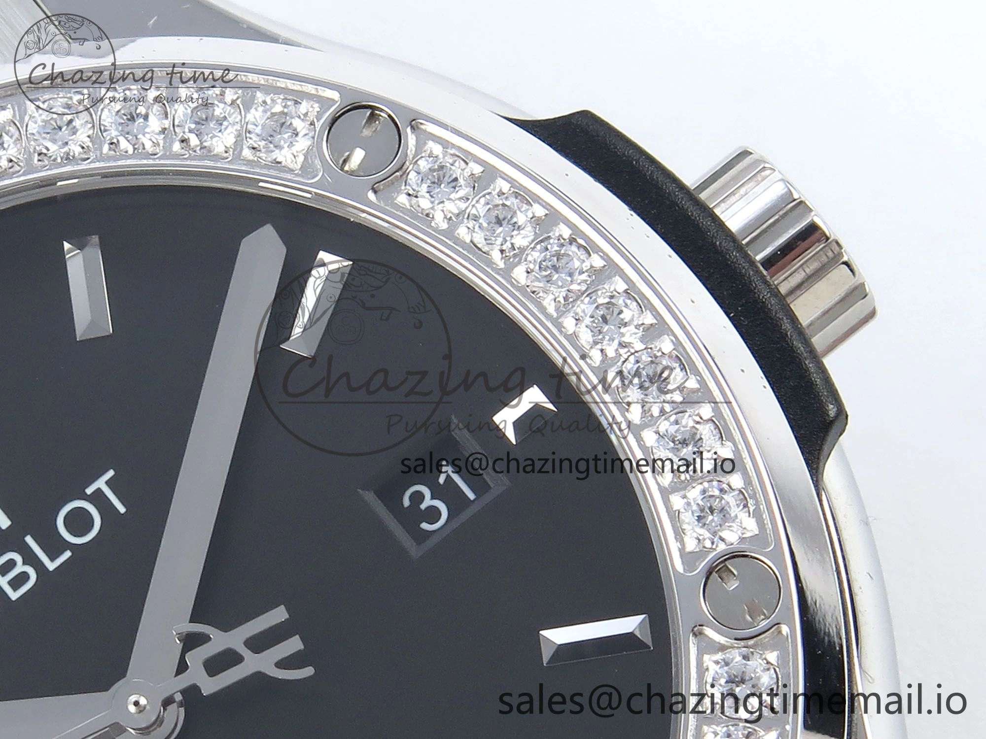 Classic Fusion Bang 42mm HBF 1:1 Best Edition Black Dial Diamonds Bezel on Black Rubber Strap A2892