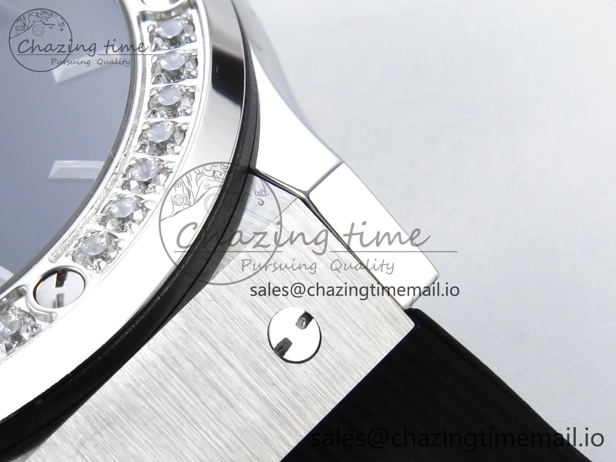 Classic Fusion Bang 42mm HBF 1:1 Best Edition Black Dial Diamonds Bezel on Black Rubber Strap A2892