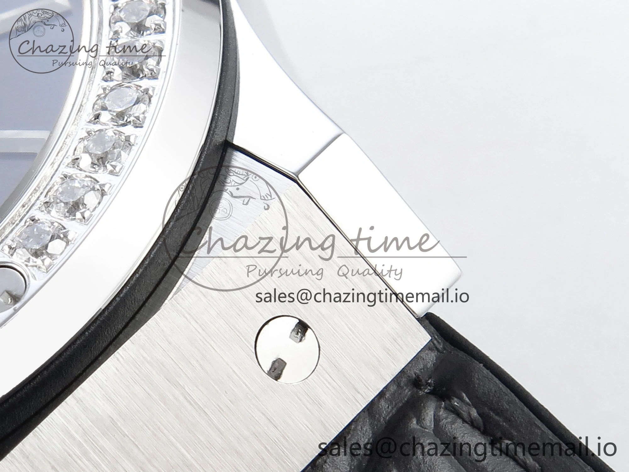 Classic Fusion Bang 42mm HBF 1:1 Best Edition Gray Dial Diamonds Bezel on Gray Leather Strap A2892