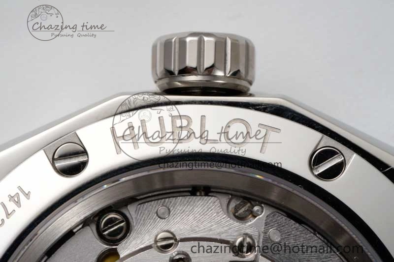 Classic Fusion Orlinski SS APSF 1:1 Best Edtion Black Faceted Dial on Black Rubber Strap A2892