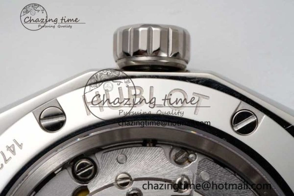 Classic Fusion Orlinski SS APSF 1:1 Best Edtion White Faceted Dial on White Rubber Strap A2892
