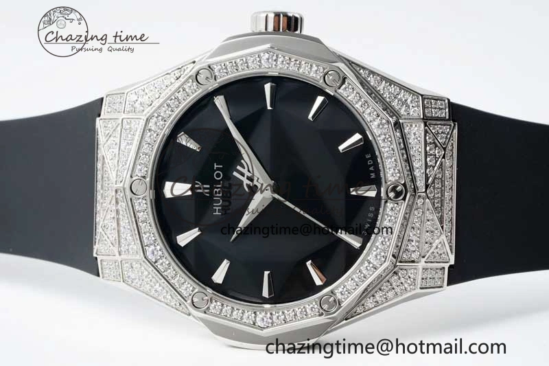 Classic Fusion Orlinski SS Full Diamonds APSF 1:1 Best Edtion Black Faceted Dial on Black Rubber Strap A2892