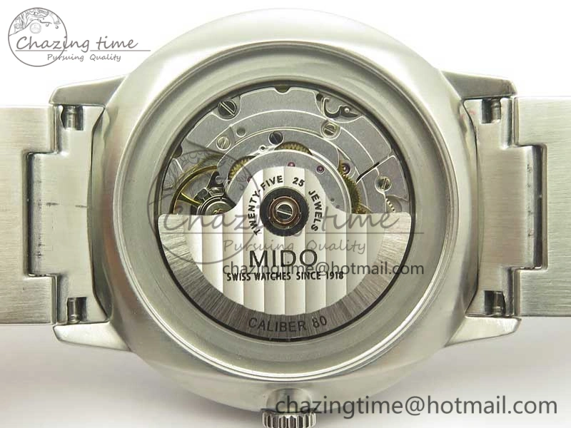 Commander Big Date SS OXF Gray Dial on SS Bracelet A2824