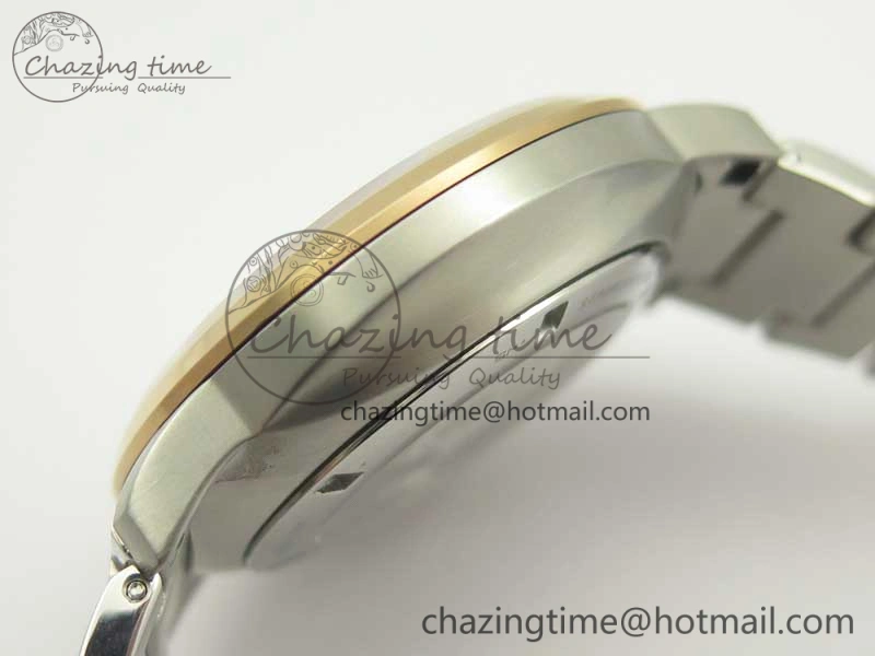 Commander Big Date SS RG OXF White Dial on SS RG Bracelet A2824