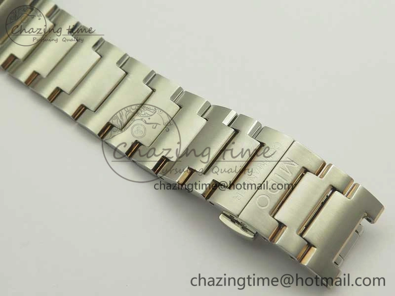Commander Big Date SS RG OXF White Dial on SS RG Bracelet A2824