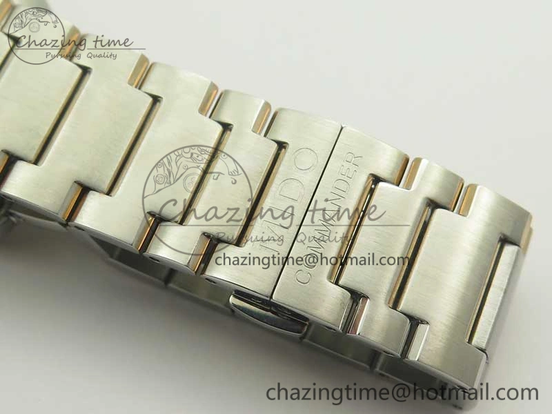 Commander Big Date SS RG OXF White Dial on SS RG Bracelet A2824