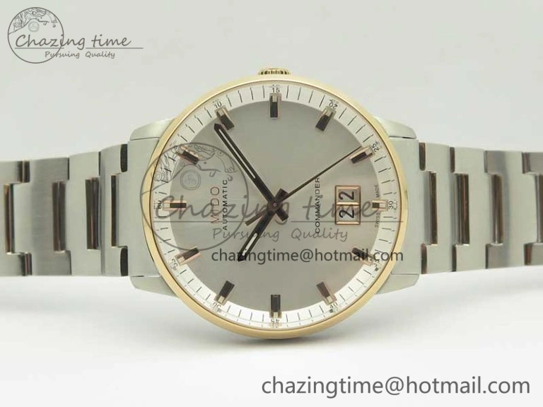 Commander Big Date SS RG OXF White Dial on SS RG Bracelet A2824