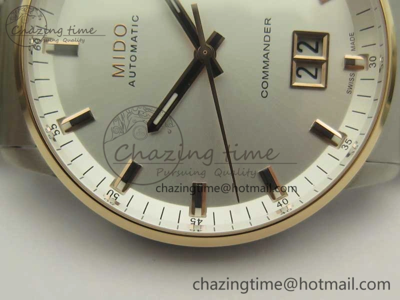 Commander Big Date SS RG OXF White Dial on SS RG Bracelet A2824