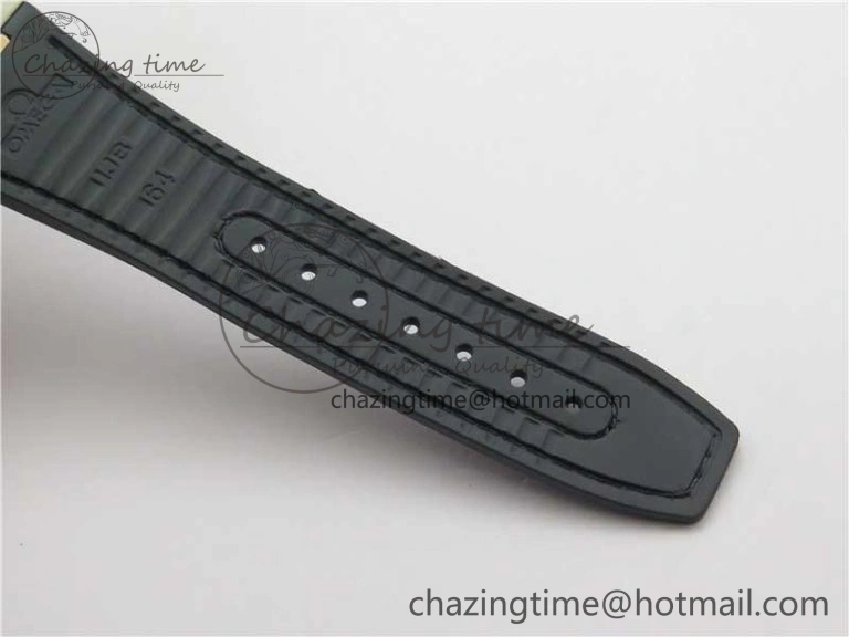 Constellation 131.33.41.21.03.001 SS RG TW Best Edition White Dial On Gummy Strap A8500