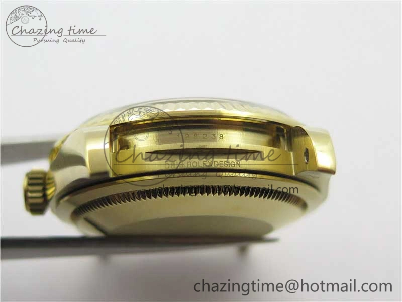 Day-Date 36 YG 128239 Bp Maker Best Edition Green Dial Crystral Markers on YG President Bracelet