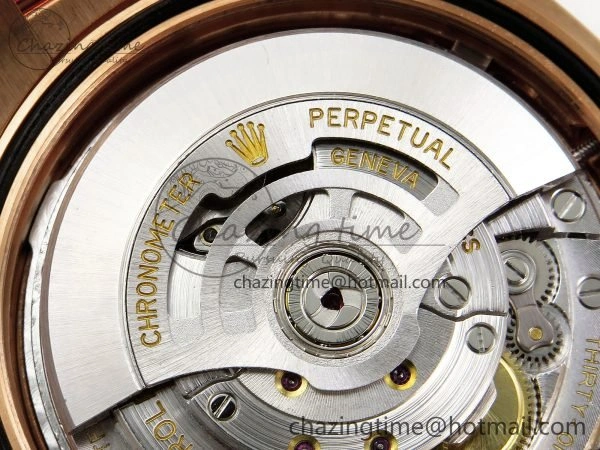 Day Date 40 RG 228235 ARF 1:1 Best Edition Green Roman Dial on President Bracelet VR3255