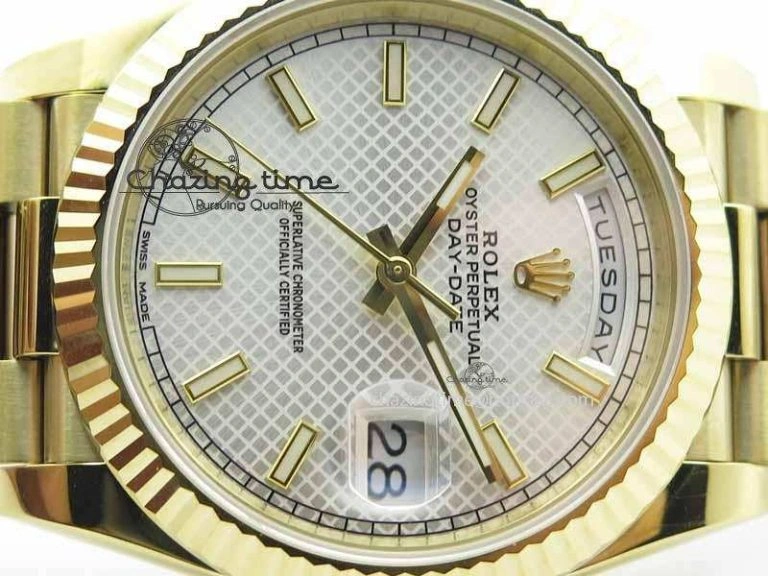 Day-Date 40mm 228238 YG Noob 1:1 Best Edition Silver Dial On YG President Bracelet A3255