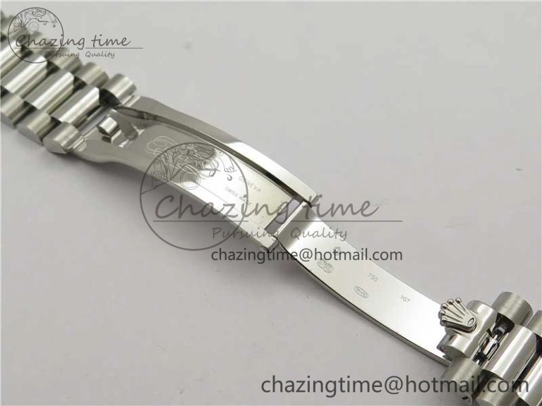 Day-Date 40mm 228239 BP New Dial Version 904 SS Silver T Crystal Markers Dial on SS President Bracelet A2836