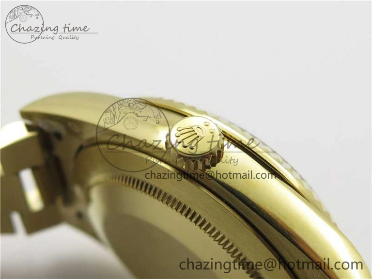 Day-Date 40mm 228239 BP New Dial Version 904 YG Silver Roman Markers Dial on SS President Bracelet A2836