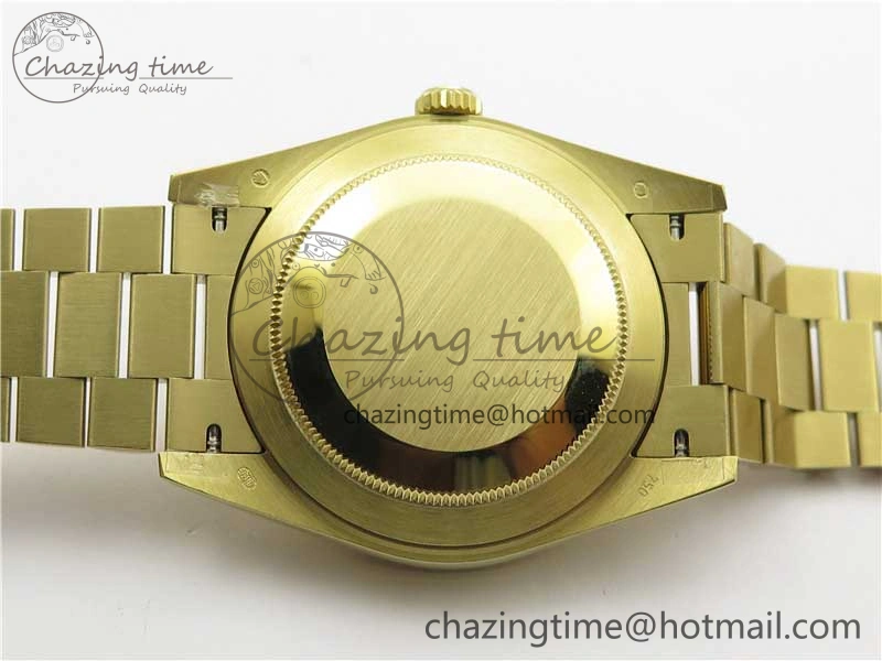 Day-Date 40mm 228239 BP New Dial Version 904 YG Silver Roman Markers Dial on SS President Bracelet A2836
