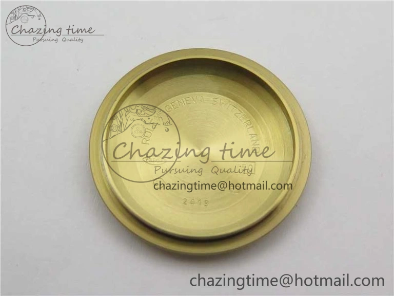 Day-Date 40mm 228239 BP New Dial Version 904 YG Silver Roman Markers Dial on SS President Bracelet A2836