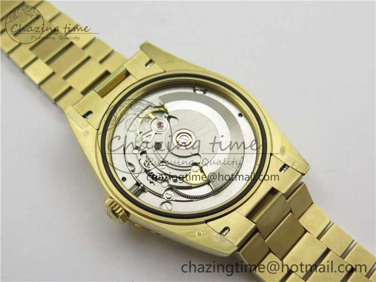 Day-Date 40mm 228239 BP New Dial Version 904 YG Silver Roman Markers Dial on SS President Bracelet A2836