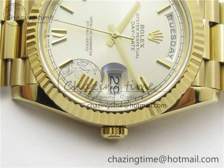 Day-Date 40mm 228239 BP New Dial Version 904 YG Silver Roman Markers Dial on SS President Bracelet A2836