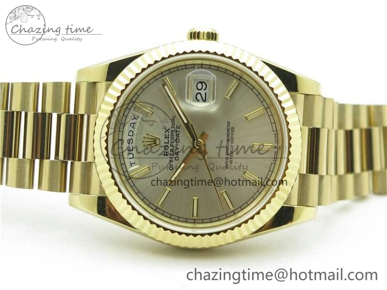 Day-Date 40mm 228239 BP New Dial Version 904 YG Silver Stick Markers Dial on YG President Bracelet A2836