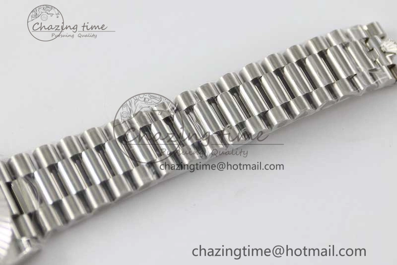 Day Date 40mm SS 904L Steel TWF 1:1 Best Edition Blue Roman Dial on SS Bracelet A2836