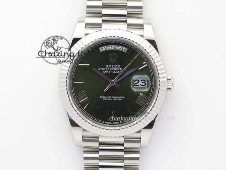 DayDate 40mm BP-Maker 228206 SS Green Roman Dial (Fluted Bezel) On SS Bracelet ETA2836