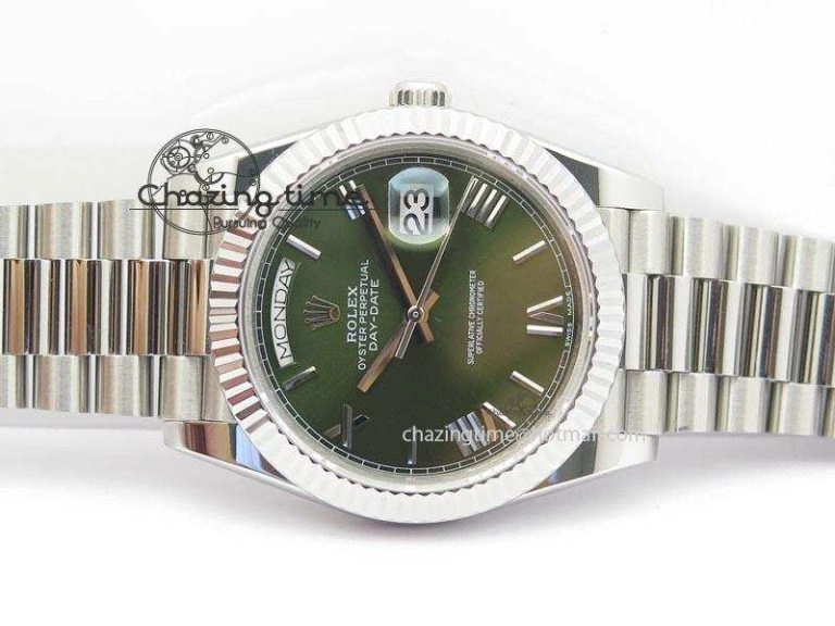 DayDate 40mm BP-Maker 228206 SS Green Roman Dial (Fluted Bezel) On SS Bracelet ETA2836