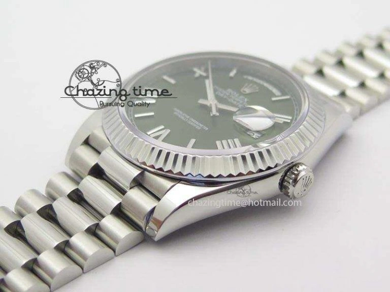 DayDate 40mm BP-Maker 228206 SS Green Roman Dial (Fluted Bezel) On SS Bracelet ETA2836